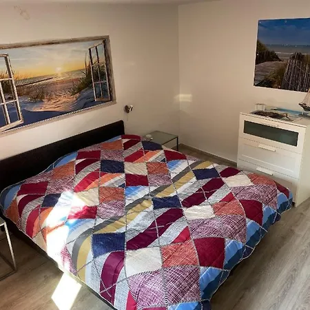 Apartment Charming Flat In 100 Sqm Private Parking