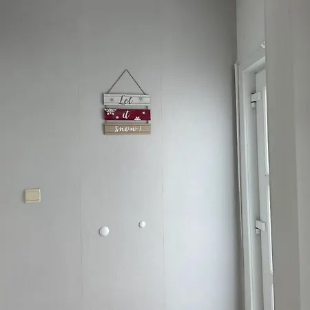 Charming Flat In 100 Sqm Private Parking Apartment