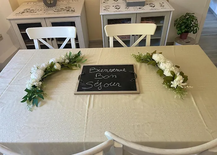 Apartment Spacious In 100 M² With Parking 5 Ppl