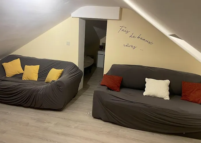 Apartment Spacious In 100 M² With Parking 5 Ppl *