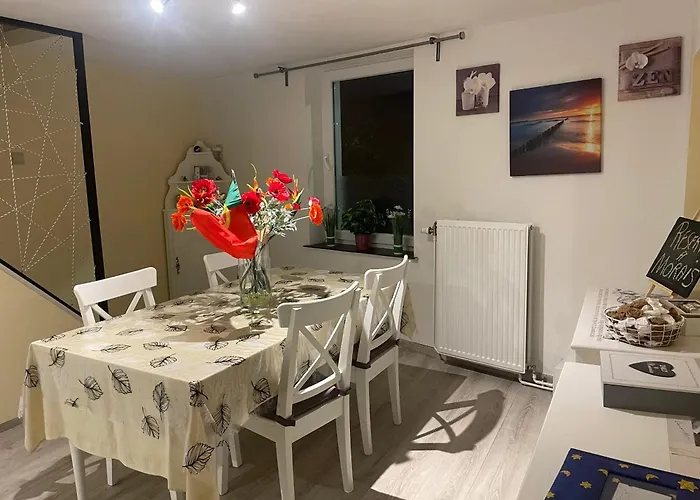 Spacious In 100 M² With Parking 5 Ppl